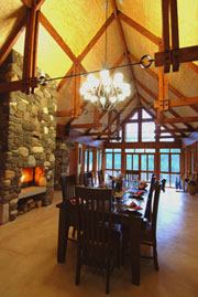 Stonefly_lodge-dinner