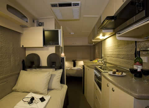 kea_6-AUS-interior