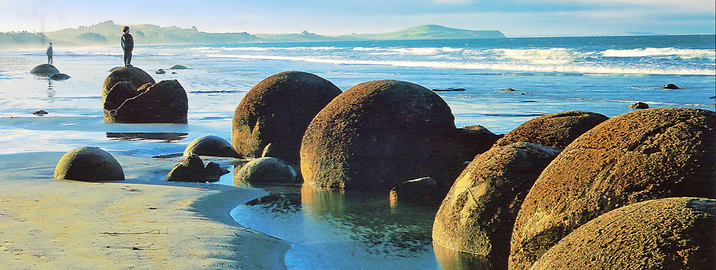 Les rochers sur la plage de moeraki