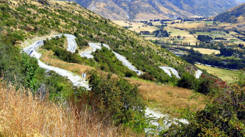 route de Nouvelle-Zélande, route panoramique, crown range, Queenstown, Wanaka, SH6