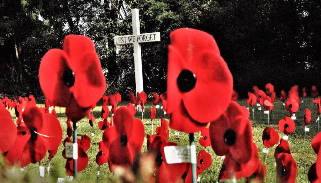 la devise de Anzac day les coquelicots nouvelle zelande less we forget