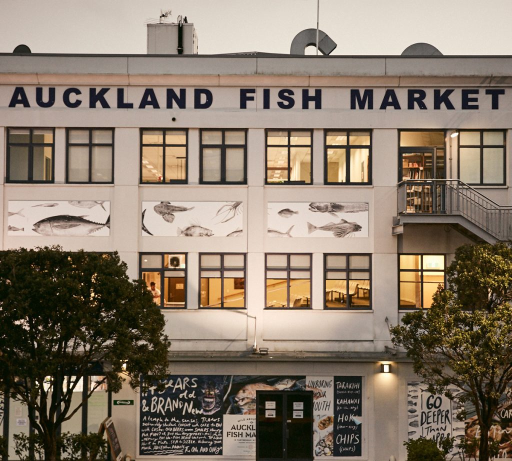 Fish and chips Auckland fish market, wynard quarter poisson pane Nouvelle-Zelande poisson frit