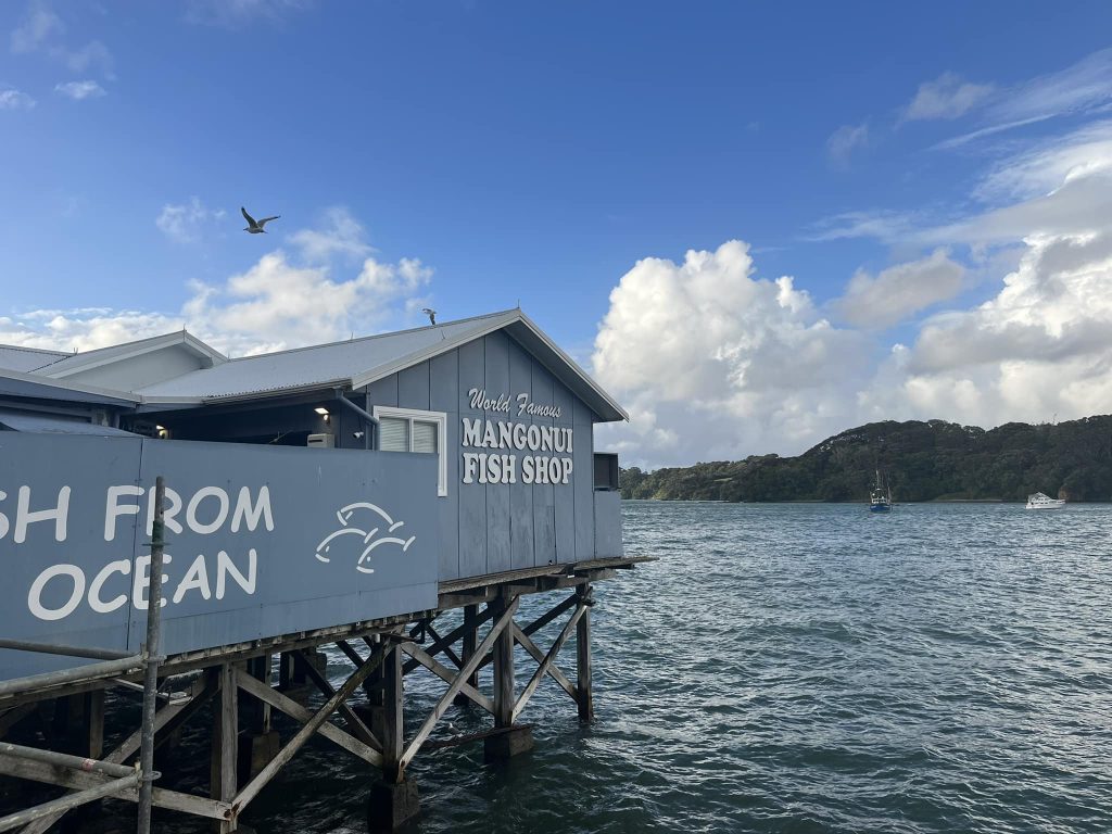 Fish and chips Mangonui fish shop poisson pane Nouvelle-Zelande poisson frit