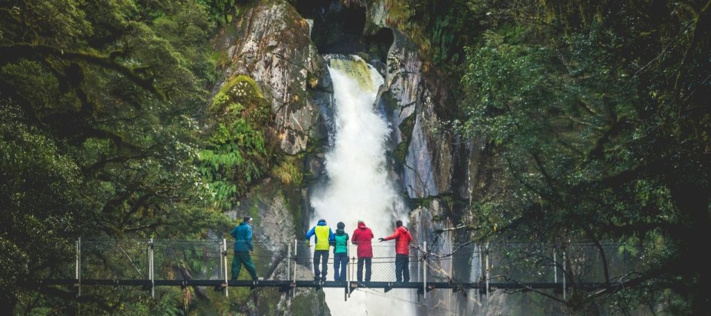 Chutes de Sutherland Milford track @Fiordland Lodge