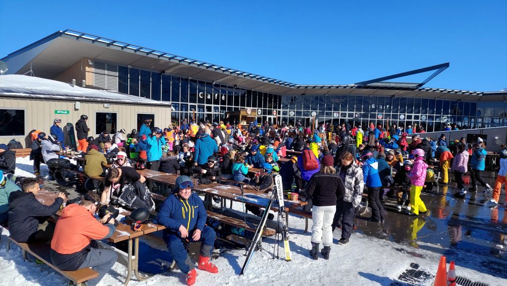 Station Coronet peak