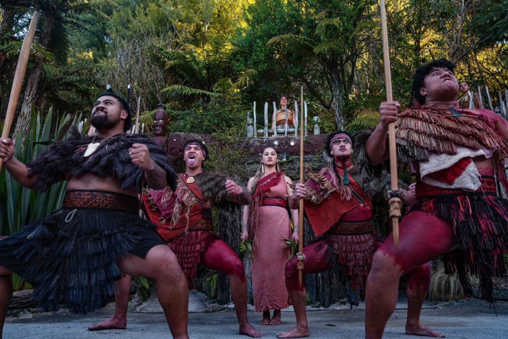 Spectacle Maori Te Pa Tu Rotorua