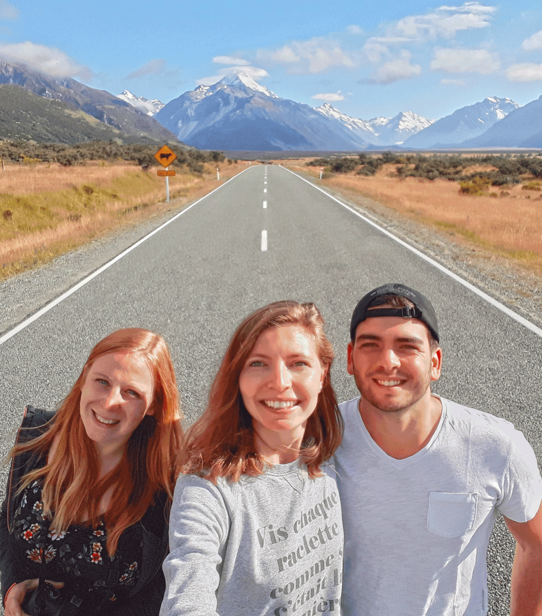 Emilie, Anne-Laure et Damien au Mont Cook