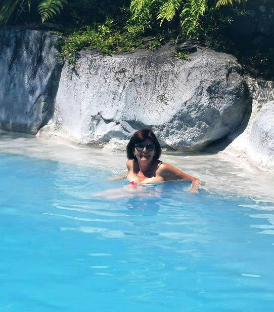 Josiane à Wairakei Hot Pools