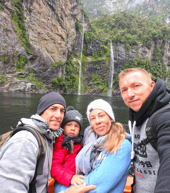 Kevin, Leo, Pauline et François dans le Milford Sound