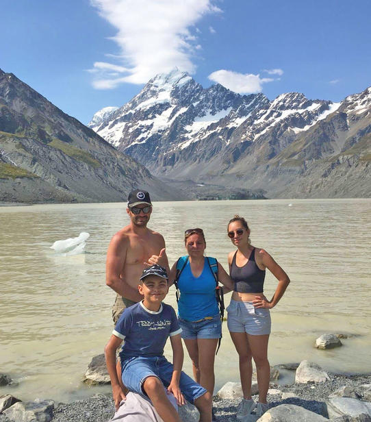 Lydie Christophe et leurs enfants à Hooker Valley