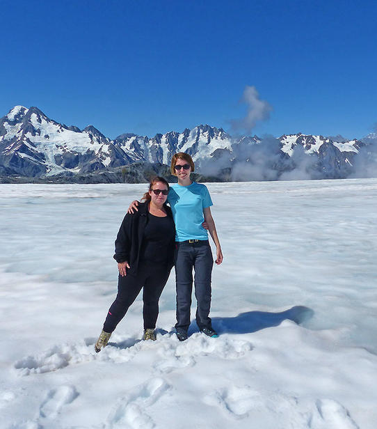 Maëline et Audrey sur le glacier Fox