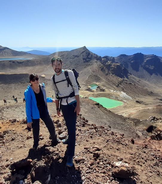 Odile et son fils au Tongariro Crossing