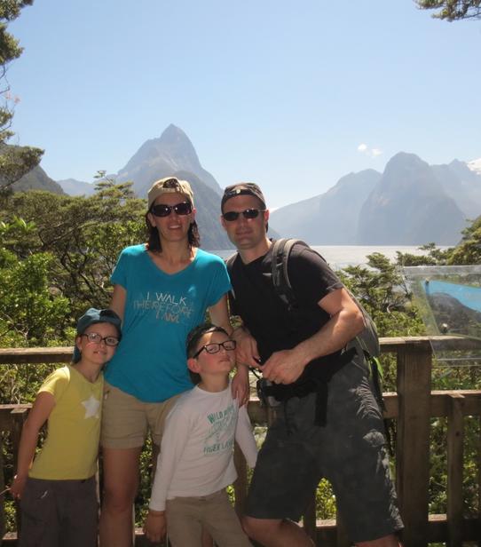 Rémi et Christelle à Milford Sound