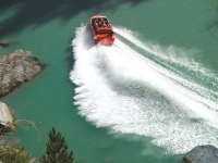 Queenstown jetboat bus Queenstown jetboat bus
