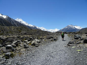 Tommy et sa conjointe (France) - Circuit 18/30 ans voiture - Avril 2015