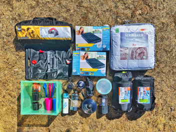 Super état : Kit compact de camping pour 2 personnes Super état : Kit compact de camping pour 2 personnes
