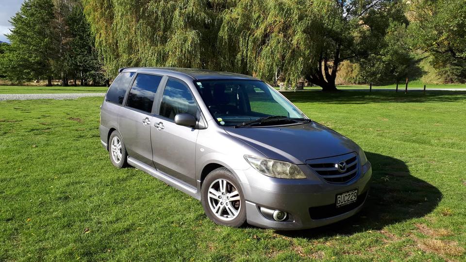 MAZDA MPV 2004 SELF CONTAINED 155 000 KM FrogsinNZ