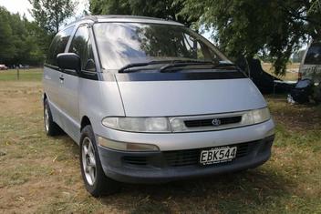 Toyota Estima Self Contained Toyota Estima Self Contained