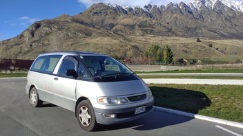 Toyota Estima Self Contained Toyota Estima Self Contained