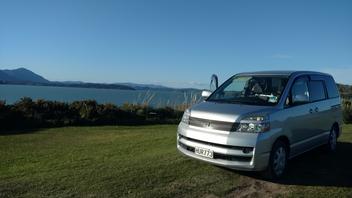 Toyota Voxy 2004 Self Contained Toyota Voxy 2004 Self Contained